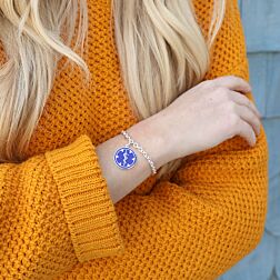 Bracelet à Breloques Bleu avec un Médaillon en Argent Sterling