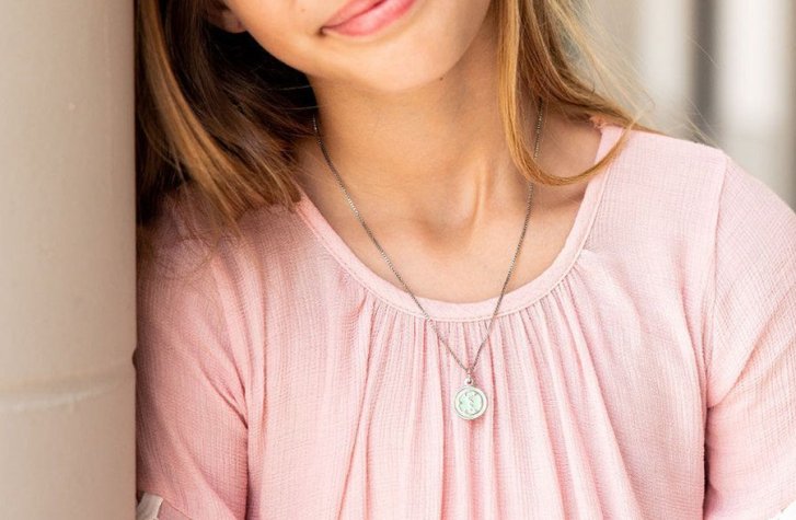 desktop-necklaces-category-page