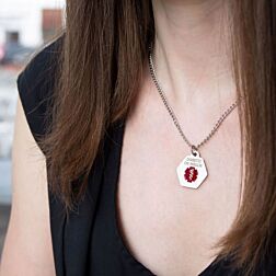 QR Classic Small Necklace